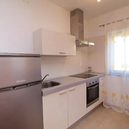 Apartman Jasminka-1 By Interhome