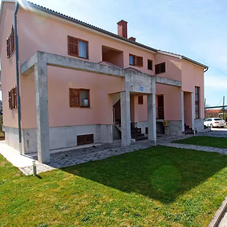 Jasminka-1 By Interhome * Драге