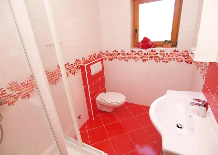 Jasminka-1 By Interhome * Драге